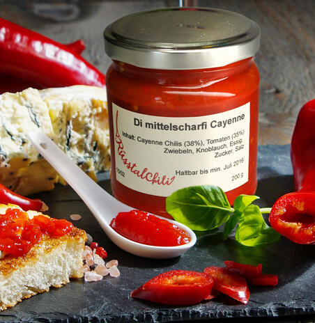 di mittelscharfi Cayenne mit Bruschetta - RüsstalChili